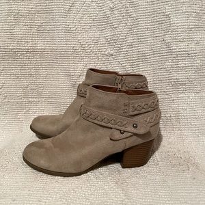 Indigo size 6.5 ankle booties